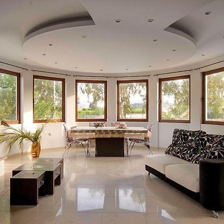 Maia Luxury Pool Villa Afantou Eksteriør bilde