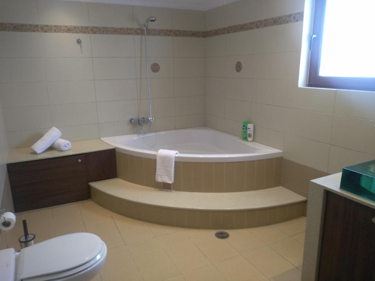 Maia Luxury Pool Villa Afantou Eksteriør bilde